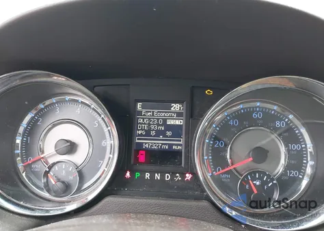 2016 Chrysler Town & Country Touring z USA, uszkodzony, nr VIN 2C4RC1BG3GR245857